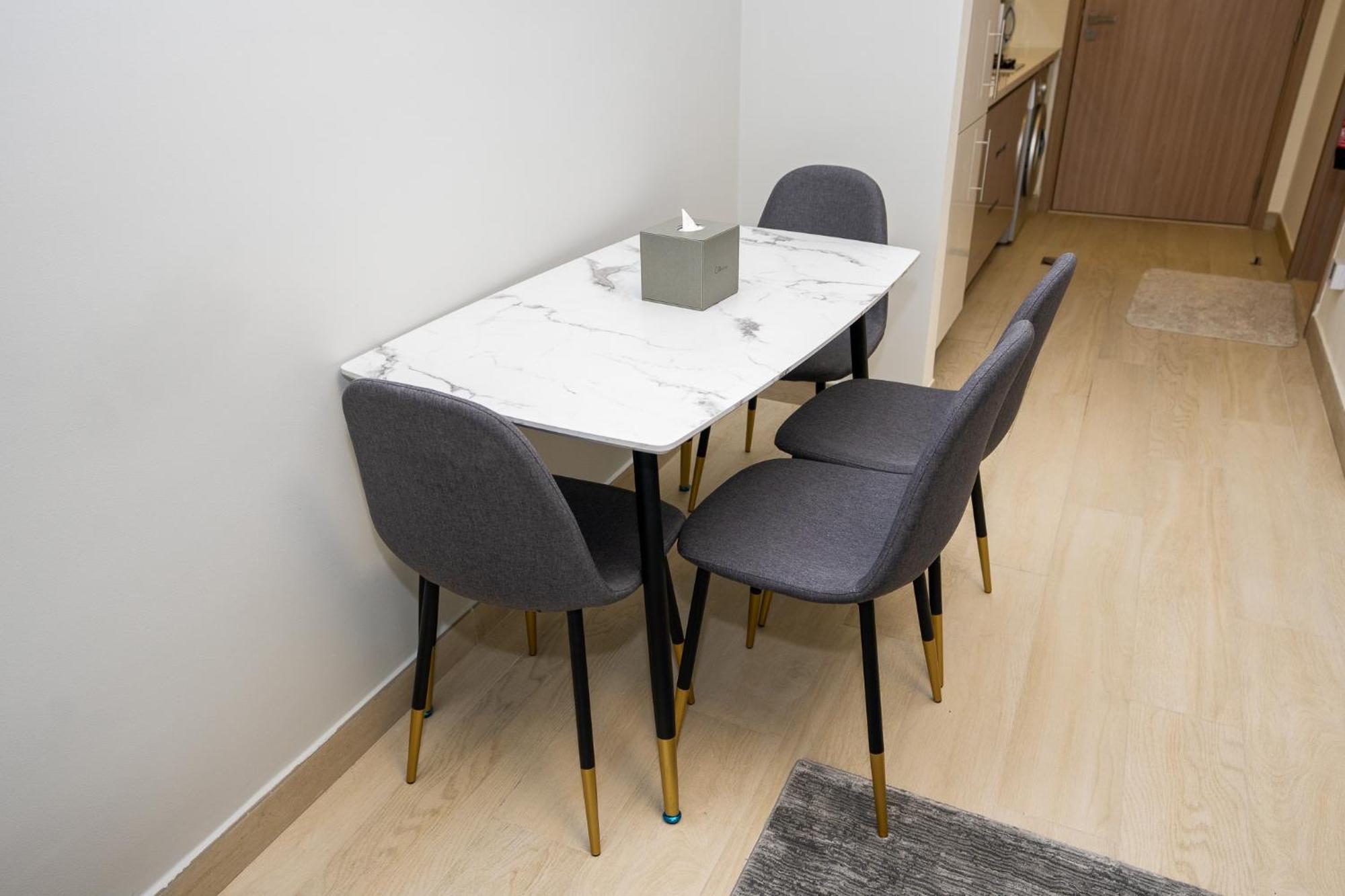 Citihome - Classy In Azizi Riviera 17 Apartment