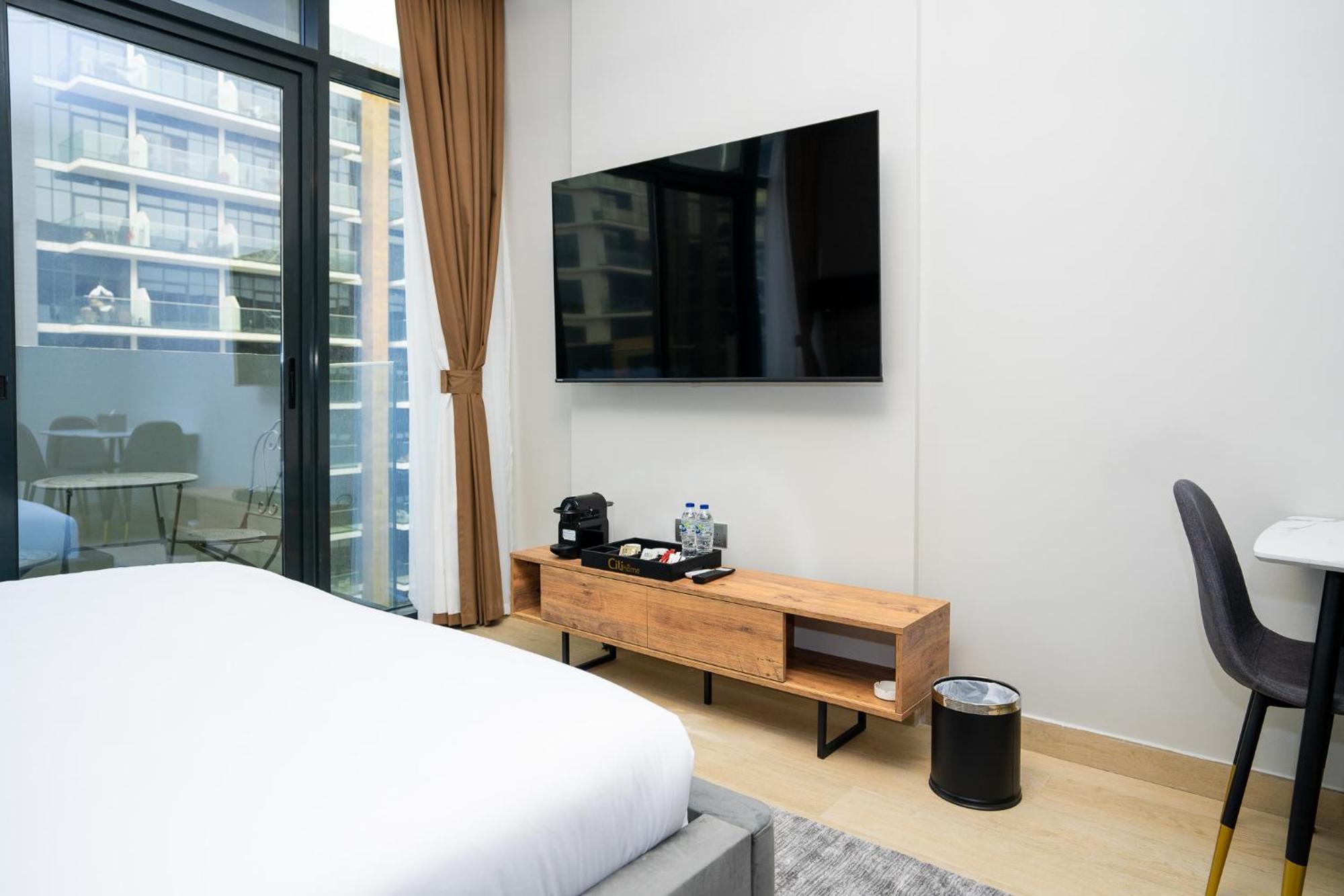 Citihome - Classy In Azizi Riviera 17